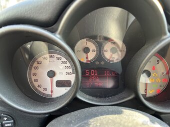 Alfa Romeo GT 1.9 jtd 110kw - 6