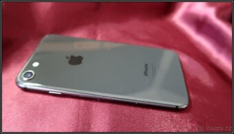 Telefon Apple iPhone 8 128GB MX162ZD/A - 6