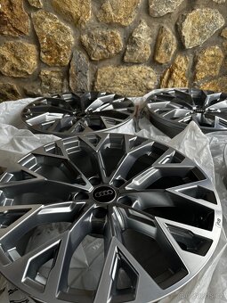 Audi RS R19 - 6