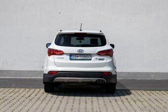Hyundai Santa Fe 2.0 CRDi VGT 4x4 - 6