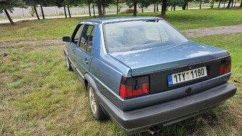 VW Jetta II - 6