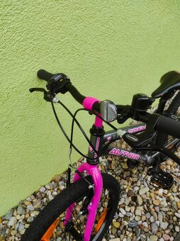 Značkové kolo Author Cosmic 20" (grafit/růžová) - 6