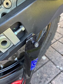 Rolna sada adaptérů na závodní stojan Ténéré 700 - 6