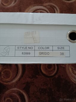 Dámské boty na podpatku - 6