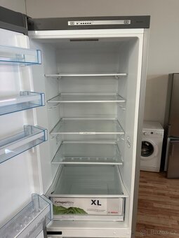 Lednice s mrazákem Bosch (303) - 6