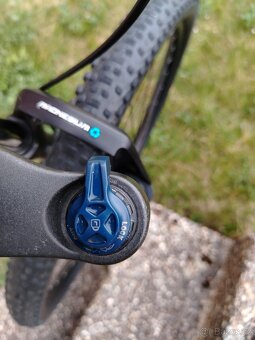 Prodám kolo mtb Rock Machine Manhattan 90—29 - 6