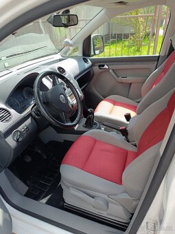 VW Caddy maxi life 7-mistny 2009, 103kW - 6