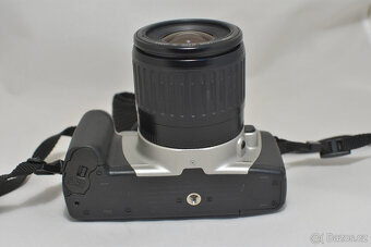 CANON EOS 300 DATE + CANON 35-80 AF + BAT.PACK. - 6