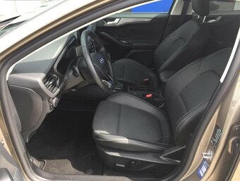 Ford Focus Combi 1,5 TDi, 88 kW, head-up display - 6