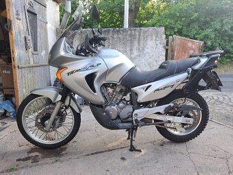 HONDA TRANSALP 650 2004/2 - 6