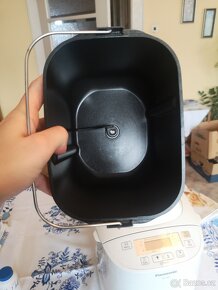 Panasonic SD-2501 - Automatická domácí pekárna - 6