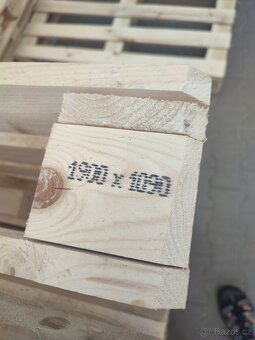 Palety dřevěné různé - 6