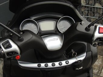 PIAGGIO MP3 500LT 2020 ,,B" řidičák - 6