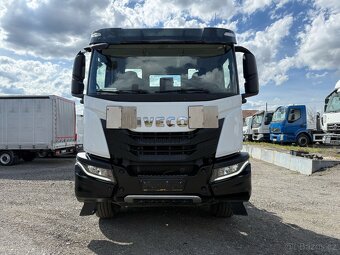 Iveco X-WAY 6X4 NOSIČ KONTEJNERŮ FORNAL 20T - 6