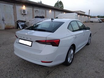 2022_ŠKODA OCTAVIA IV_VIRTUAL KOKPIT_iba 73.614km_1.maj.ČR_ - 6