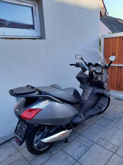 Aprilia Atlantic 250, výborný stav, po TK - 6