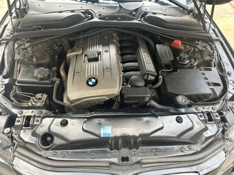 BMW 530i E60 • 3.0i benzín • 190 kW - 6
