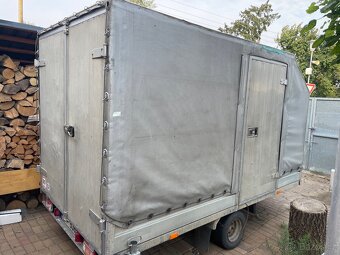 Přívěsný vozík vlek plachta s dveřmi, malá kola - 6