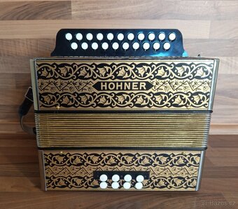 Heligonka (harmonika,akordeon) Hohner - 6