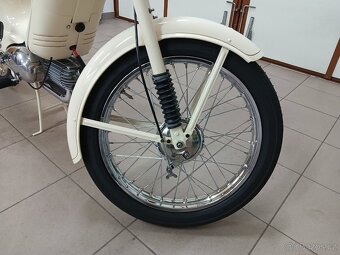 Jawa 550 - 6