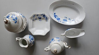 Torzo starého porcelánového jídelního servisu - 6