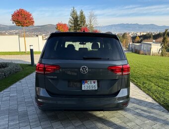 2019 VW Touran TDi 7 míst - 6