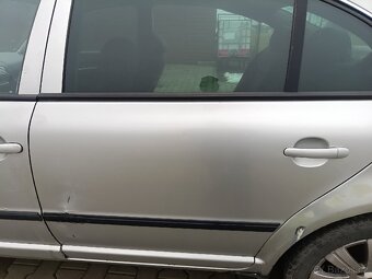 Škoda Superb mk1 Díly - 6