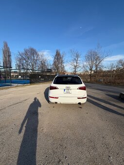 Audi Q5, rok 2010 - 6