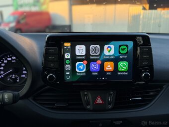Hyundai i30 1.6crdi combi plus automat - 6