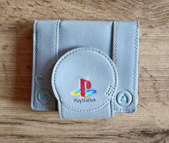 Peněženka Playstation 1 + Gamescom nová, pouze vystavená - 6
