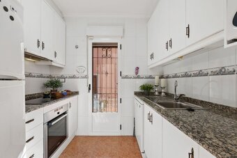 ŠPANĚLSKO, Costa Blanca, rodinný dům - 6