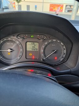 Škoda Octavia 2 2.0 TDI combi - 6