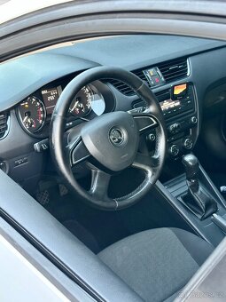 Škoda Octavia 3 COMBI 1,6 tdi , původ ČR, serviska - 6