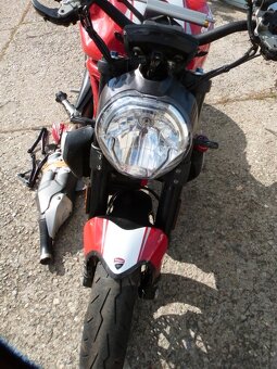Ducati monster 1200 r - 6