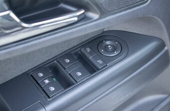 Opel Zafira 1.7 DTR Enjoy, 92kW - 6