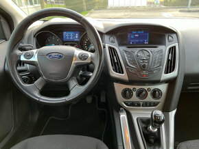 Ford Focus 1,6TDCI 2013 krásný stav, málo km, servis za 30t. - 6