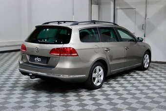 Volkswagen Passat B7 Variant 2.0TDI 103kW DSG REZERVOVÁNO - 6