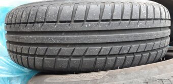 Š-FABIA - sada letních pneu na ráfkách 185/65/R15 NOVÉ - 6