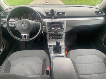 VW Passat 1.6 TDi Kombi - 6
