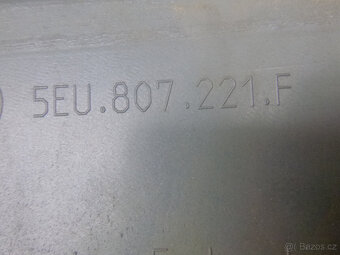 Š Octavia III lift nárazník 5E0807221N 5EU807221F blatník - 6