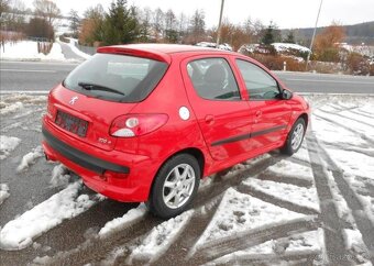 Peugeot 206 1,1 44 kW PLUS KLIMA Serviska benzín - 6
