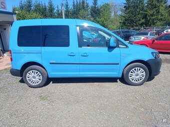 VW Caddy 1.6 TDI, bez koroze, klima, tažné - 6