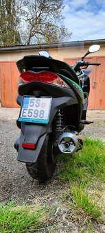 Prodám Kawasaki J300 - 6