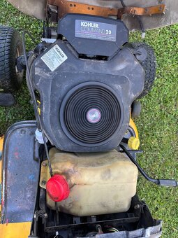 Zahradní traktor Cub Cadet 2 válec KOHLER - 6