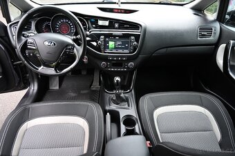 KIA ceed SW JD 1.6 GDI TOP - 6