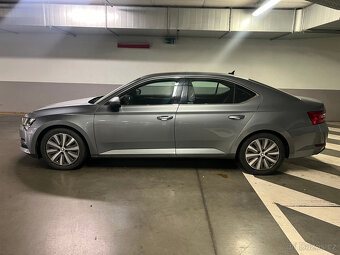 Škoda Superb 2.0TSi 140kW DSG Virtual - 6