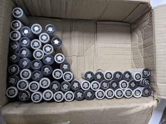 Akumulátory li-ion Dyson INR-20700A (35A) měřené (2.4Ah) - 6