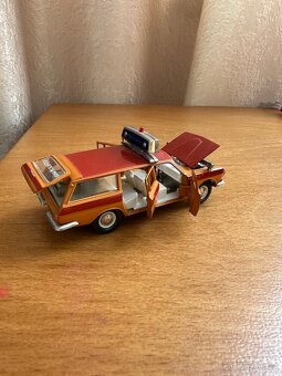 GAZ VOLHA  AEROFLOT  MODEL 1:43 SSSR - 6