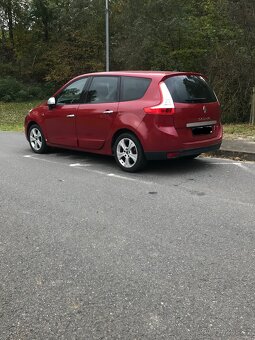 Renault Megane Scenic - 6