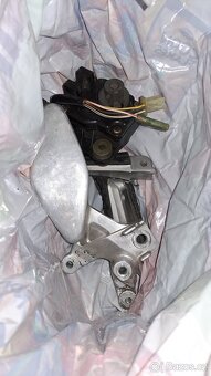 Yamaha yzf 750 , yzf 1000r yzf r1 - 6